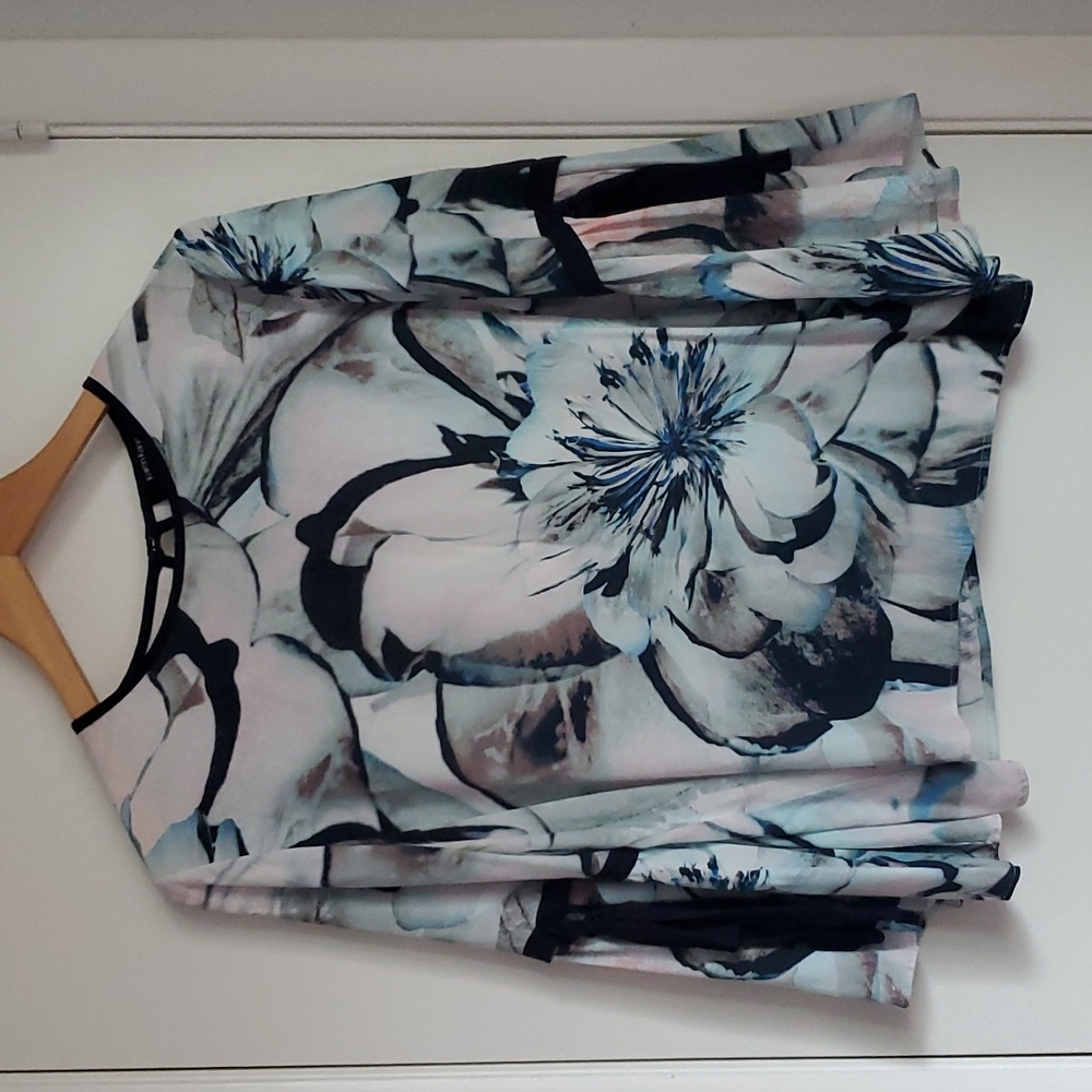 Karen Kane blouse